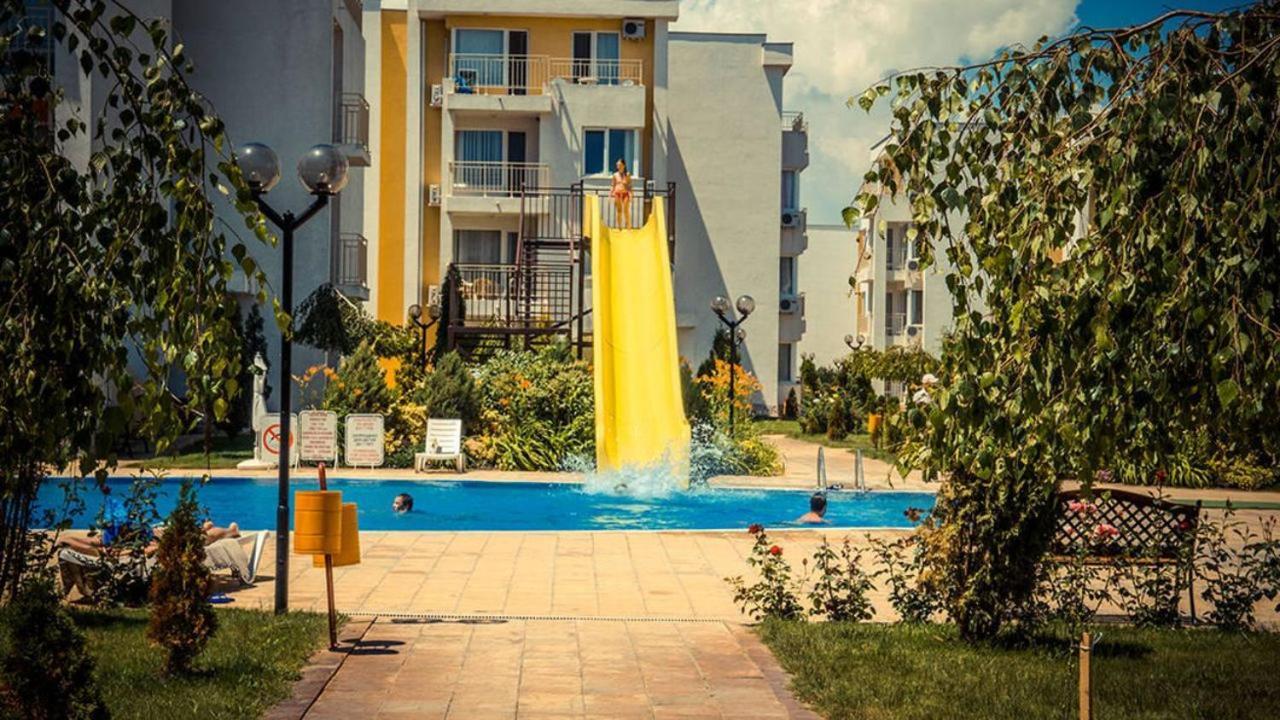 Apartment In Nessebar Fort Club Sunny Beach Eksteriør billede
